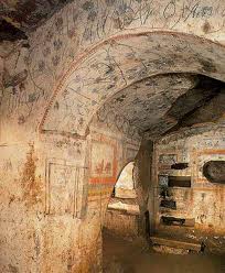 Roma di notte: le catacombe   